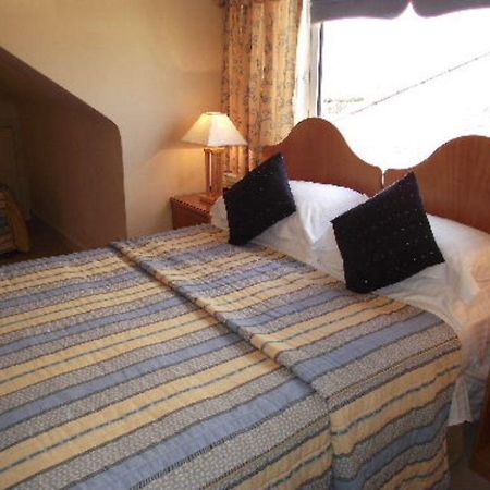 Whin Park Guest House Ларгс Екстер'єр фото